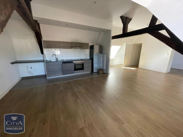 Appartement à louer 3 pièces 69.6m² Arras (62000)