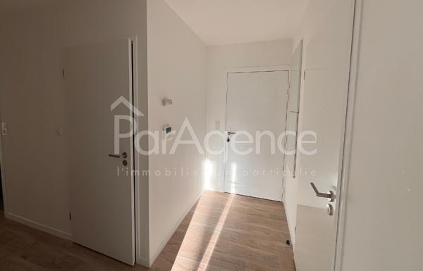 Appartement T4 neuf avec balcon Résidence récente Royan