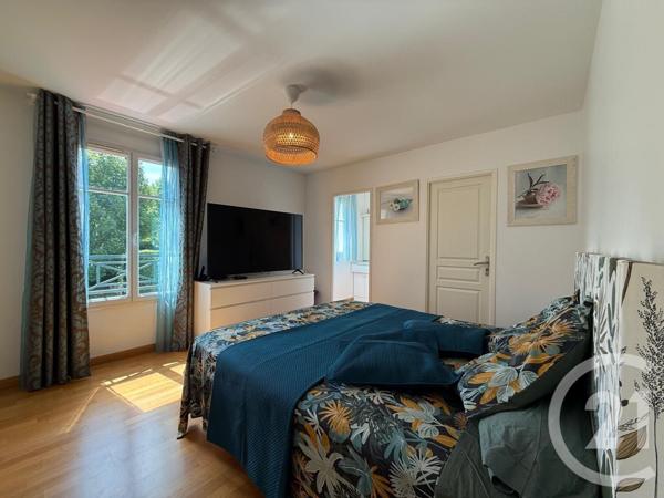 Maison à vendre  7 pièces - 204,74 m2 MONTEVRAIN - 77