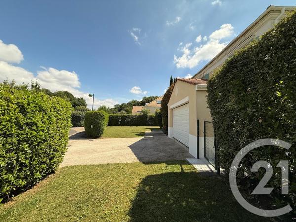 Maison à vendre  7 pièces - 204,74 m2 MONTEVRAIN - 77