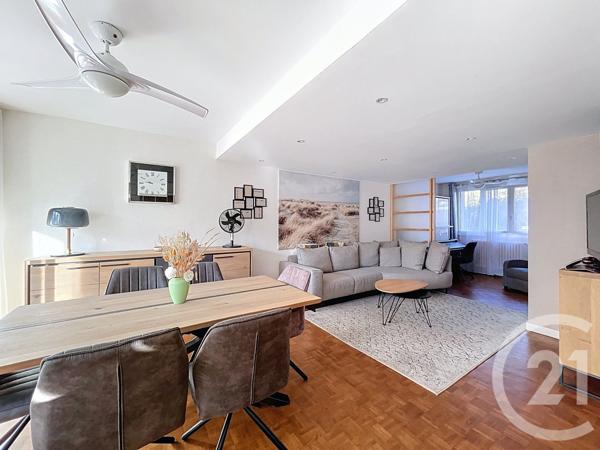 Appartement F4 à vendre  4 pièces - 93,17 m2 CHAMALIERES - 63