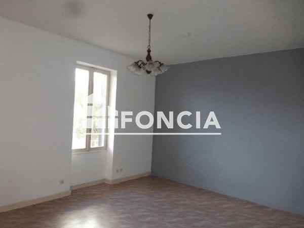 Location Appartement 3 pièces 94 m² - 2 RUE MAMESSIER Mably 42300