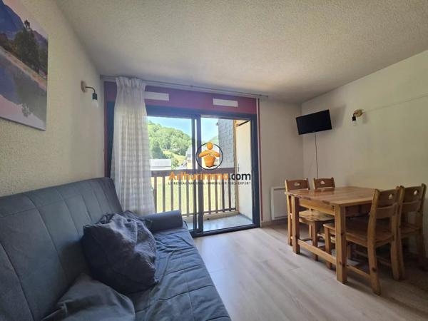 Vente                                                      Appartement
                        
                     3 pièces                      28 m2                     à Saint-Lary-Soulan