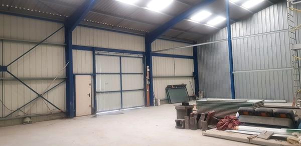 Charente Maritime (17), emplacement n°1 au CHATEAU D'OLERON, A Louer Box de stockage 144m² dans Entrepôt 1450m²