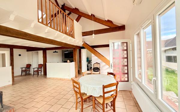 Maison à vendre    5 pièces • 173,44 m2 Auvers-sur-Oise