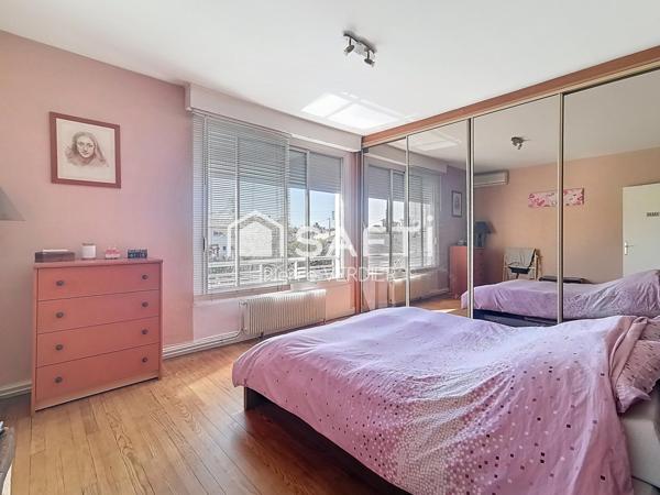 Proche tram, calme, jardin, garage