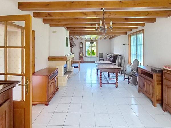 Maison
         4 pièces
        - 152 m² 219 900 €*