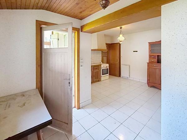 Maison
         4 pièces
        - 152 m² 219 900 €*