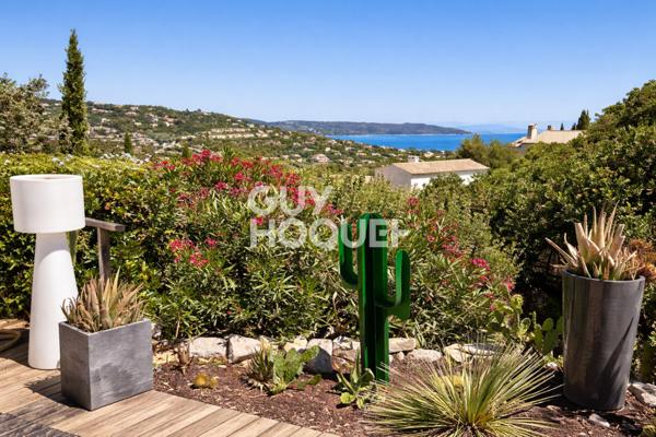 Villa contemporaine vue mer