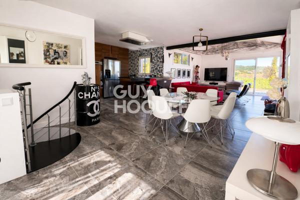 Villa contemporaine vue mer