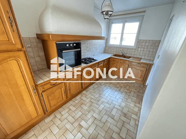 Location Appartement 3 pièces 62 m² - 27 RUE DE LA BOULE Flers 61100