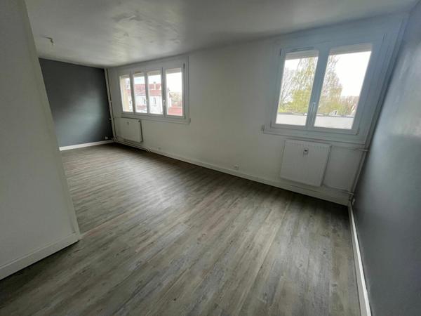 Appartement à louer    2 pièces • 61,50 m2 Beauvais