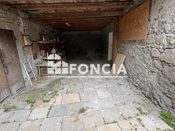 À vendre Maison 7 pièces 256 m² - Crolles 38920