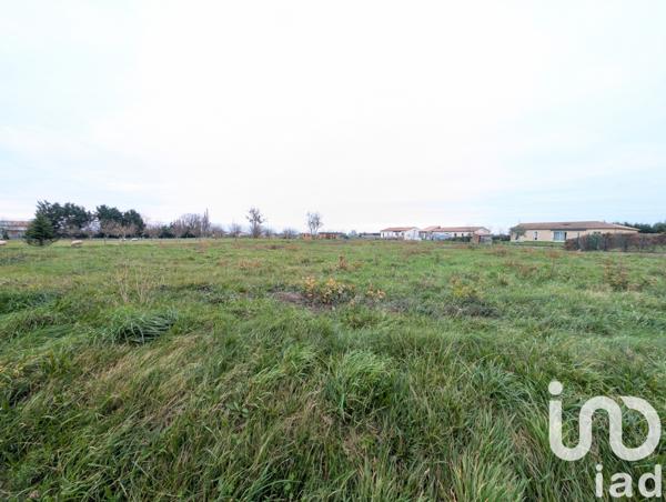 Terrain à vendre 2 393 m² Leignes-sur-Fontaine