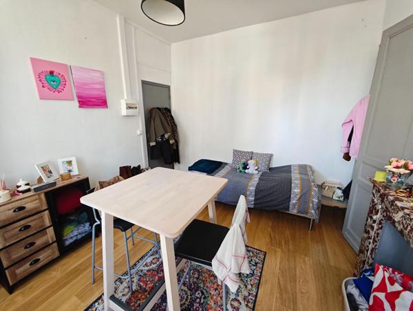 A LOUER : T1 à LILLE • Boulevard Victor Hugo - Wazemmes • 550 € CC • Réf. G494-23