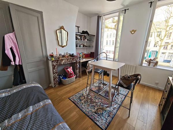 A LOUER : T1 à LILLE • Boulevard Victor Hugo - Wazemmes • 550 € CC • Réf. G494-23