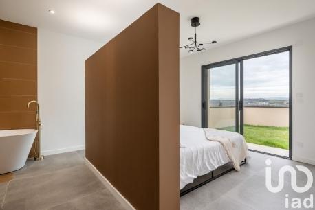 Maison à vendre 5 pièces 146 m² Saint-Donat-sur-l'Herbasse