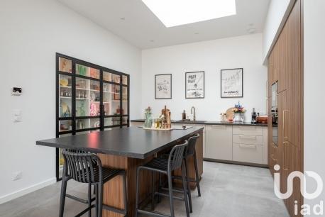 Maison à vendre 5 pièces 146 m² Saint-Donat-sur-l'Herbasse