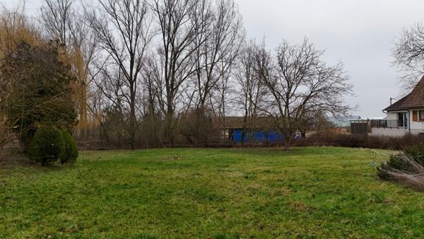 A VENDRE - Terrain constructible 621m² – Libre de constructeur