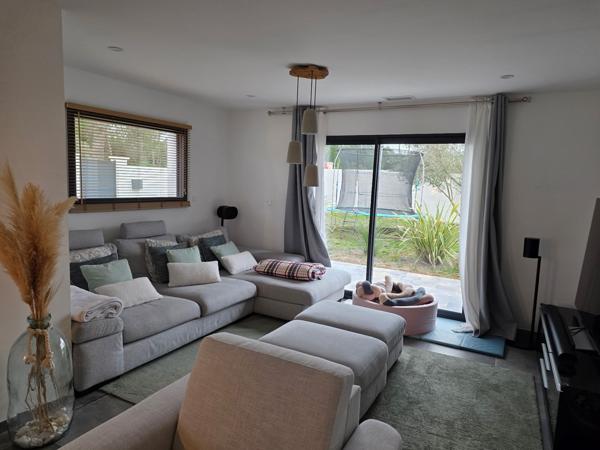 Maison contemporaine à la vue fantastique