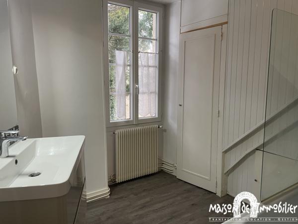 Vente Maison de ville - 5 pièces - 100m² - Jardin - COGNAC à 500m de la Place François 1er