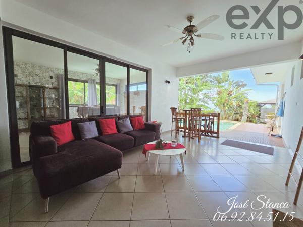 🌴 À VENDRE – GÎTE DE CHARME AVEC SPA & PISCINE