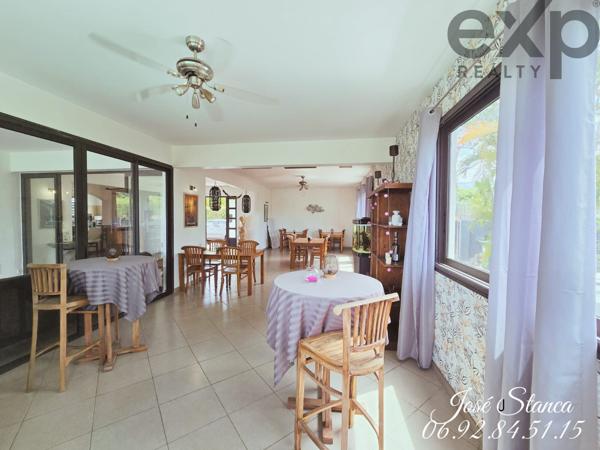 🌴 À VENDRE – GÎTE DE CHARME AVEC SPA & PISCINE