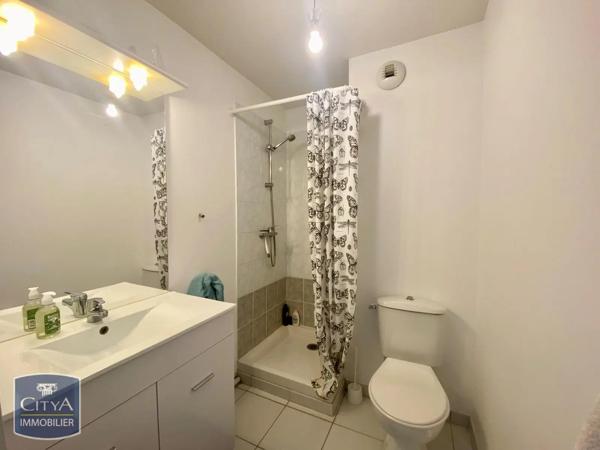 Appartement à louer 1 pièce 31.83m² Quimper (29000)