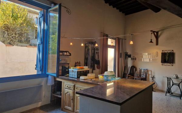 Maison à vendre    3 pièces •  Mèze