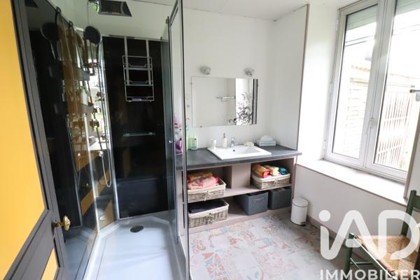 Maison à vendre 7 pièces 195 m² Monteignet-sur-l'Andelot
