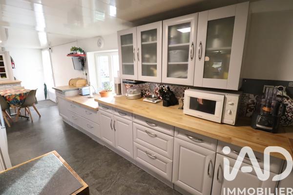 Maison à vendre 7 pièces 195 m² Monteignet-sur-l'Andelot