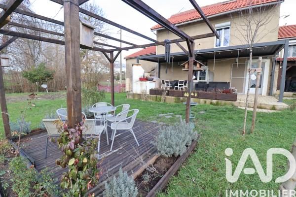 Maison à vendre 7 pièces 195 m² Monteignet-sur-l'Andelot