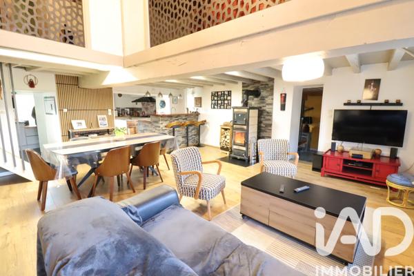 Maison à vendre 7 pièces 195 m² Monteignet-sur-l'Andelot