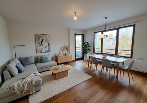 T3 AVEC BALCON ET GARAGE ref 1-35
