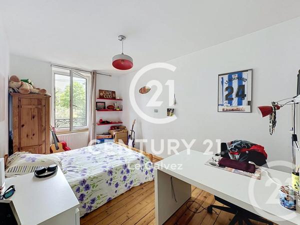 Maison à vendre  6 pièces - 159 m 2   GUINGAMP  - 22