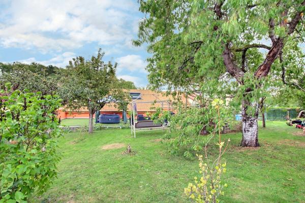 Maison ancienne rénovée 2 chambres secteur EPERNON avec dépendance, atelier et garage