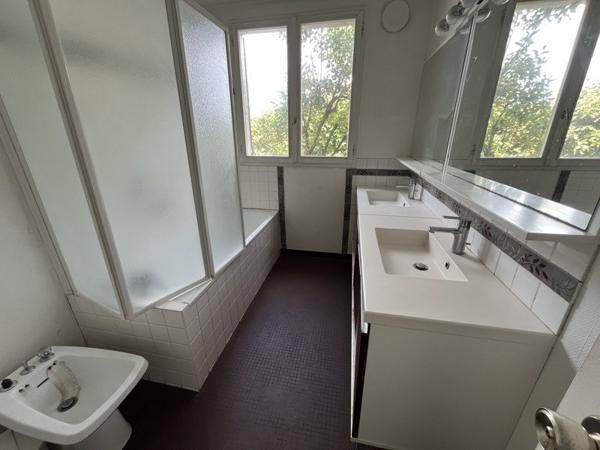 Maison à vendre |  Le Taillan-Médoc |  5 pièces | 132 m²