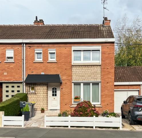 Maison semi-individuelle Lambersart 82 m2, 3 chambres, garage