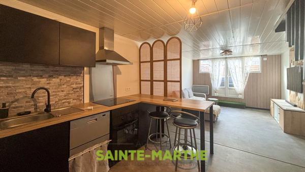 Niort. Appartement T2 bis rénové, meublé. Niort (79000)