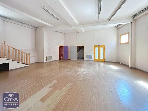 Immeuble à vendre 117m² Saint-Genis-Laval (69230)