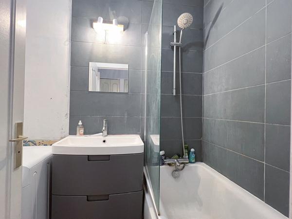 Appartement 4 pièces à vendre à Angers - La Madeleine, dernier étage avec terrasses