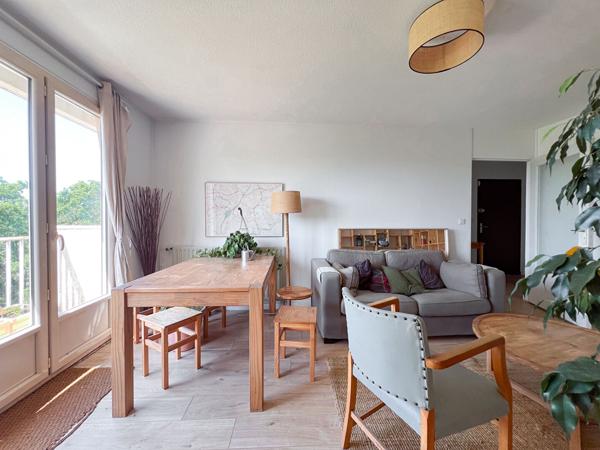 Appartement 4 pièces à vendre à Angers - La Madeleine, dernier étage avec terrasses