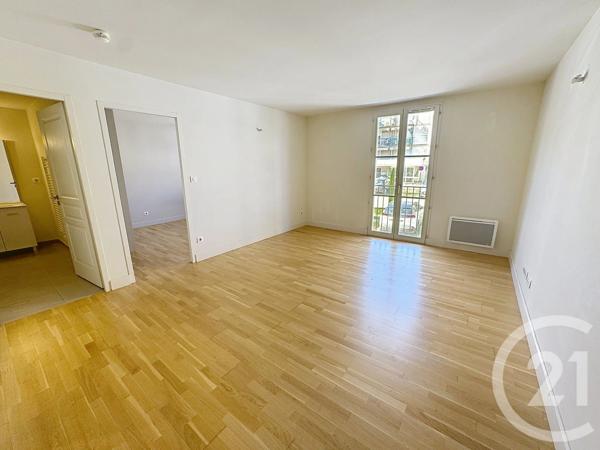Appartement T3 à vendre  3 pièces - 66,89 m 2   CHATEAURENARD  - 13