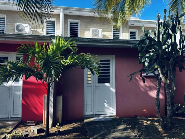 Vente / Appartement à Les Trois-Îlets (97229)