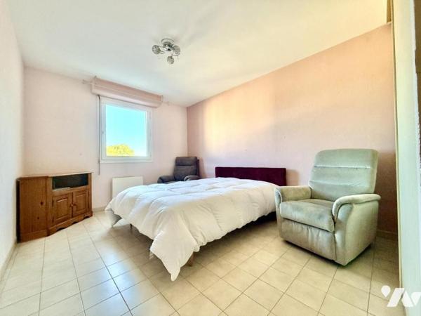 MAUGUIO centre, T2 de 54 m² avec terrasse de 11 m², cave et parking