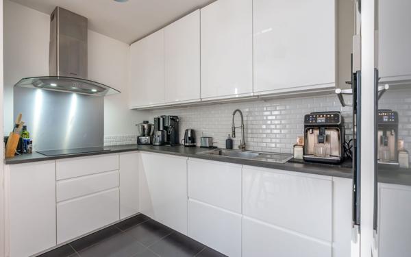 Appartement à vendre    4 pièces • 84 m2 Maisons-Alfort