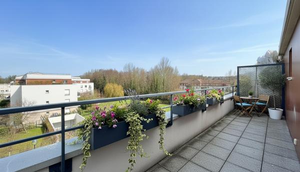 Appartement Corbeil Essonnes 2 pièce(s) 40.90 m2
