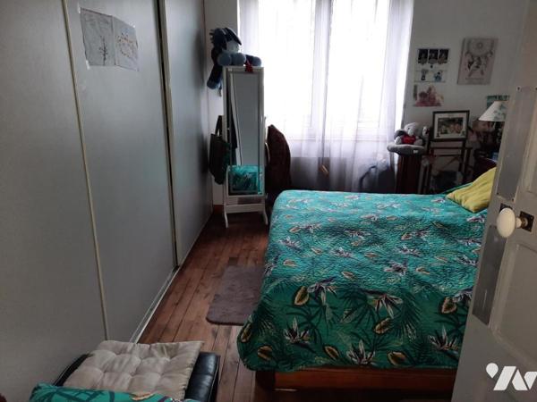 A VENDRE 56 THEIX-NOYALO, bourg de THEIX, maison 3 chambres, jardin 906 m²