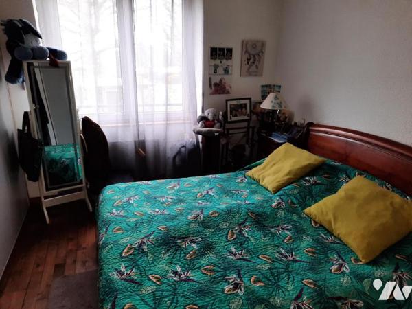 A VENDRE 56 THEIX-NOYALO, bourg de THEIX, maison 3 chambres, jardin 906 m²