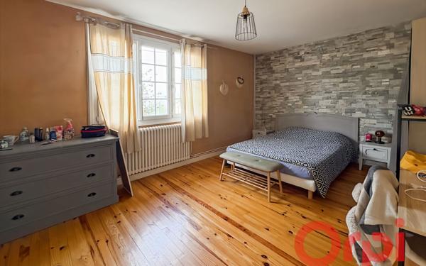 Maison à vendre    6 pièces • 190 m2 La Guerche-sur-l'Aubois